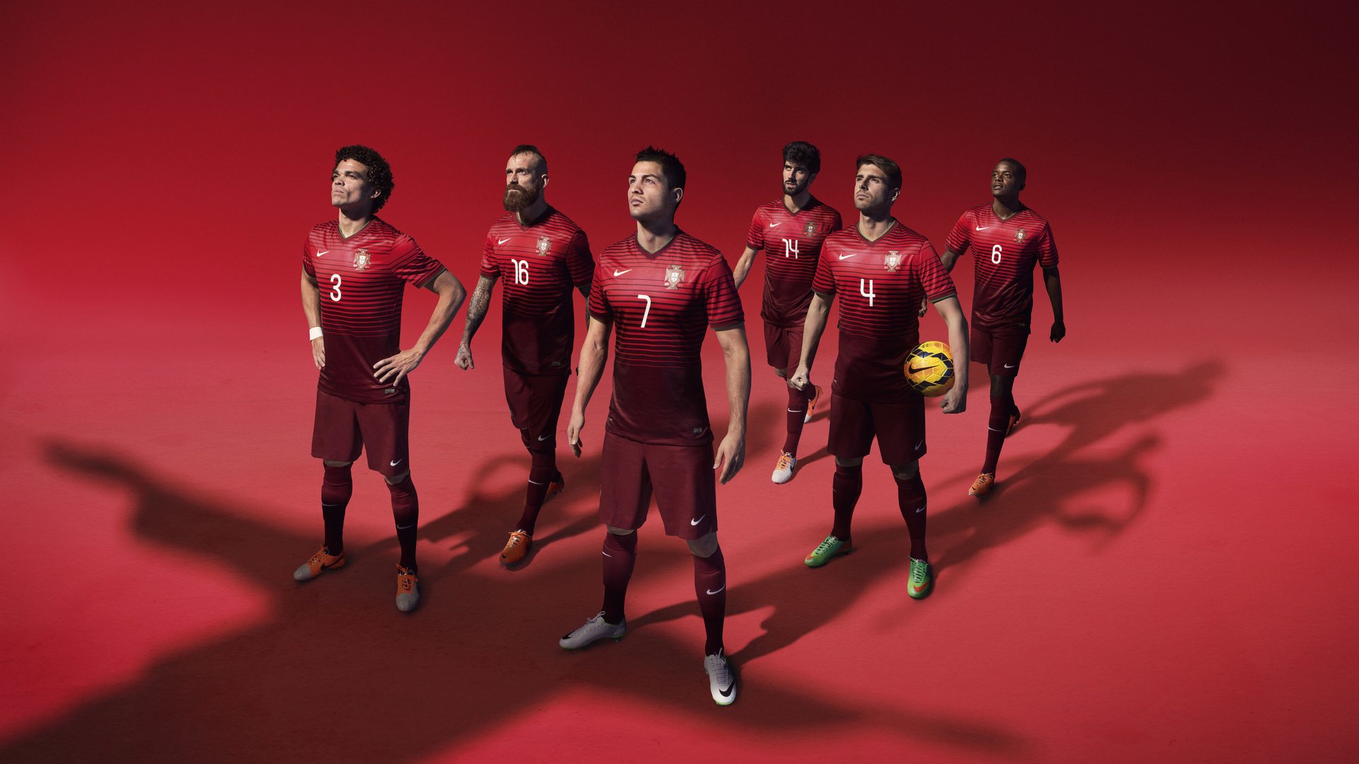 夜幕下的水上灯光秀,融合科技的运动新体验,水上灯光秀文案